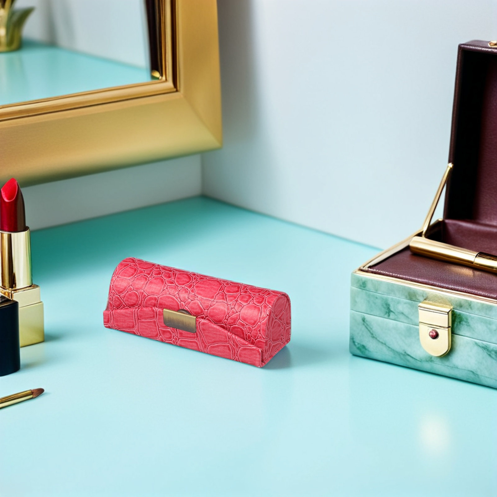 PU製のリップスティックケース。小型で、リップスティックを収 - Lip Balm のレビューと価格